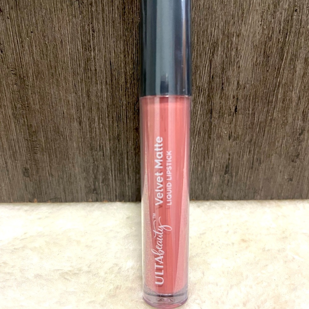 Ultra beauty velvet matte lipstick